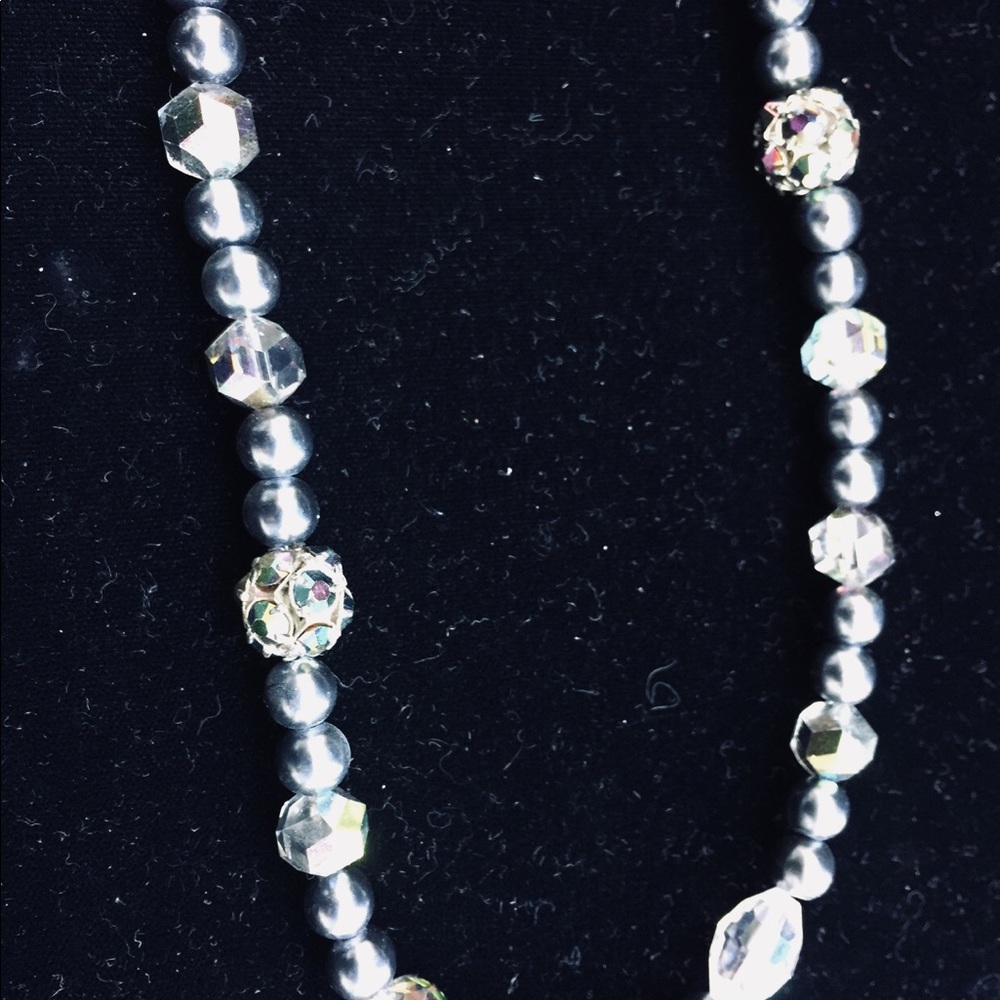 Long single strand gray with clear accent necklace